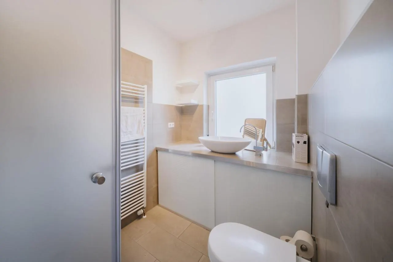 Lovely Studio Near Kurfuerstendamm Berlin